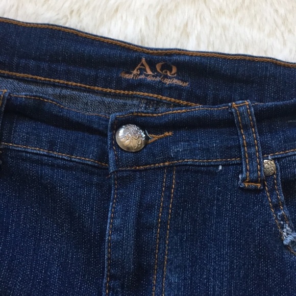 AQ Distressed Denim Skirt - Picture 3 of 7